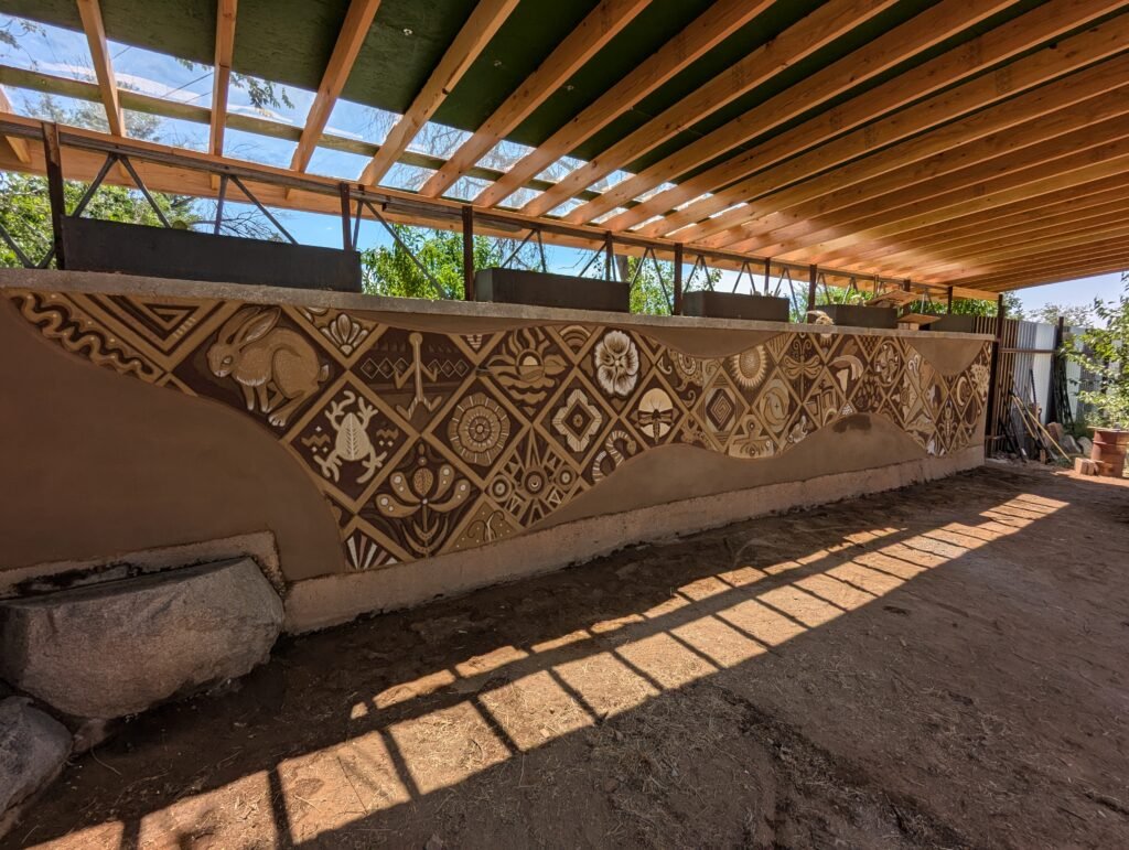 Clay Carving Sgraffito earth plaster